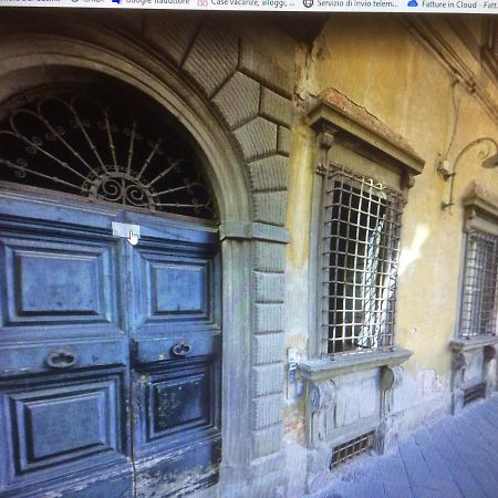 Torre Guinigi Luxury Loft Nel Centro Storico Di Lucca Apartment Exterior photo
